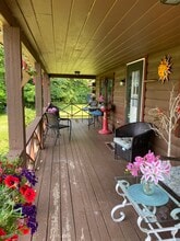 1931 Middlebrook Rd in Fairlee, VT - Building Photo - Building Photo