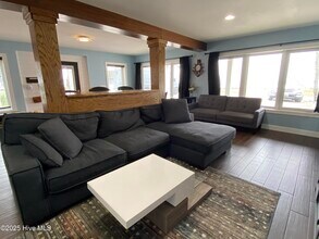 247 Shore Dr in Salter Path, NC - Building Photo - Building Photo
