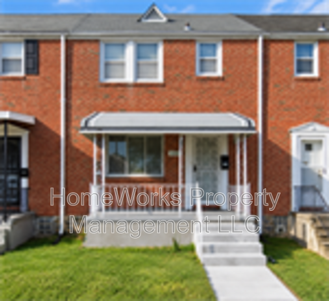 property at 5466 Lynview Ave
