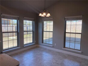 3550 Macintosh Way in Bentonville, AR - Foto de edificio - Building Photo