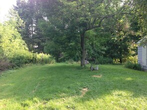 102 Turkey Hill Rd - Utilities Included! in Ithaca, NY - Building Photo - Building Photo