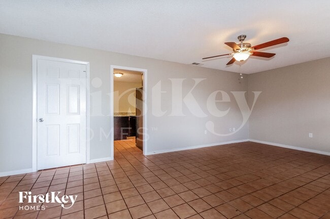 4017 Lana Dr in Lakeland, FL - Building Photo - Building Photo