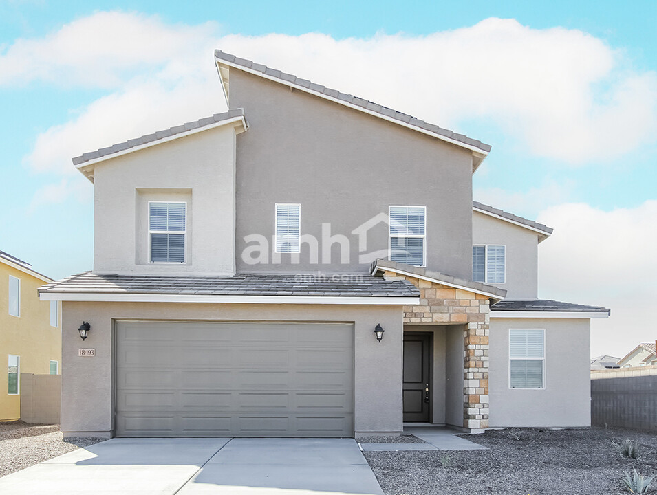 18444 W El Cortez Pl in Surprise, AZ - Building Photo