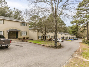 Springside Point and Springside Park in Aiken, SC - Foto de edificio - Building Photo