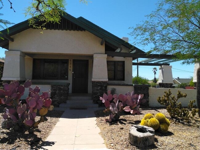 property at 1245 N 1st Ave