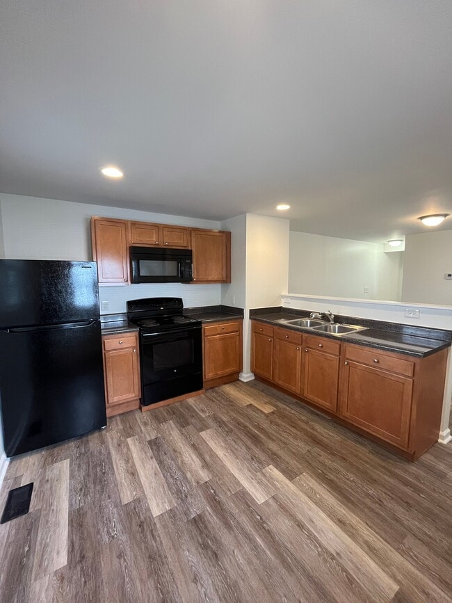 property at 360 E Hinman Ave