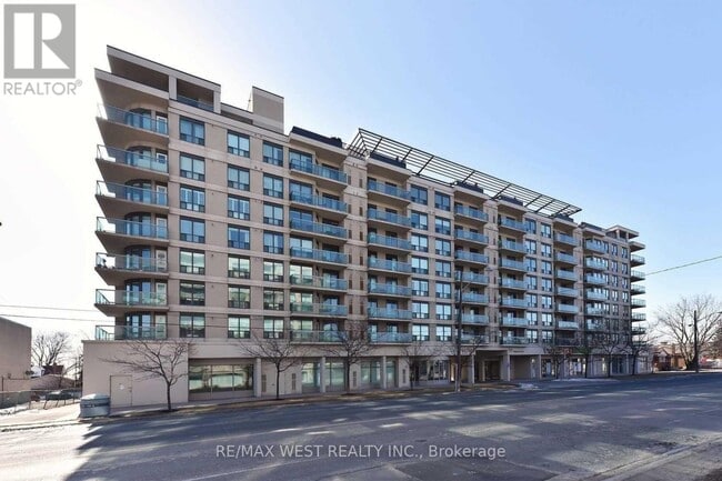 property at 935-PH935 Sheppard Ave W