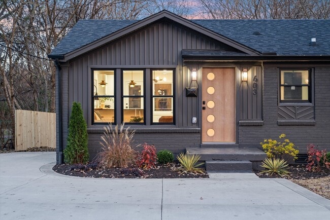 property at 603 N 5th St