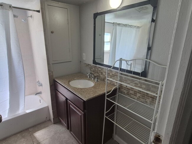 property at 11426 Rohrman Rd