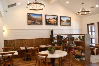 Cypress Creek at Stoney Ridge in Del Valle, TX - Foto de edificio - Building Photo