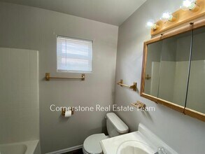 901 Teal Ct in Colorado Springs, CO - Building Photo - Building Photo