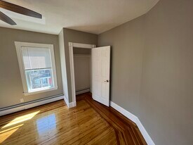 2 Gilson Ter, Unit 3 in Somerville, MA - Building Photo