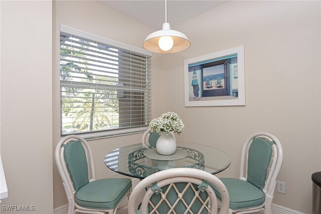 property at 6544 Huntington Lakes Cir