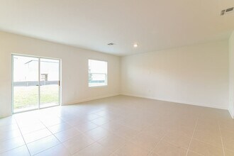 4009 Old Ml Rd in Haines City, FL - Building Photo - Building Photo