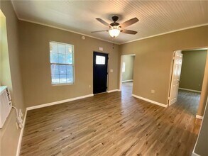 1306 Perez St in Austin, TX - Building Photo - Building Photo