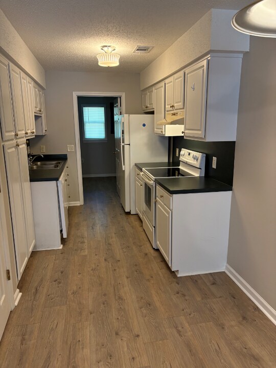 4060 Whisker Pole in Myrtle Beach, SC - Building Photo