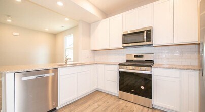 2557 Lamar Dr in Whitestown, IN - Building Photo - Building Photo