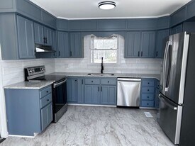 3700 Cairnbrook Ct in Columbia, SC - Building Photo