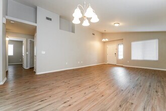 6797 W Copperwood Way in Tucson, AZ - Building Photo - Building Photo
