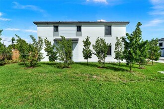 34520 SW 191st Ct in Florida City, FL - Foto de edificio - Building Photo