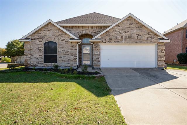 property at 2701 Chatsworth Dr