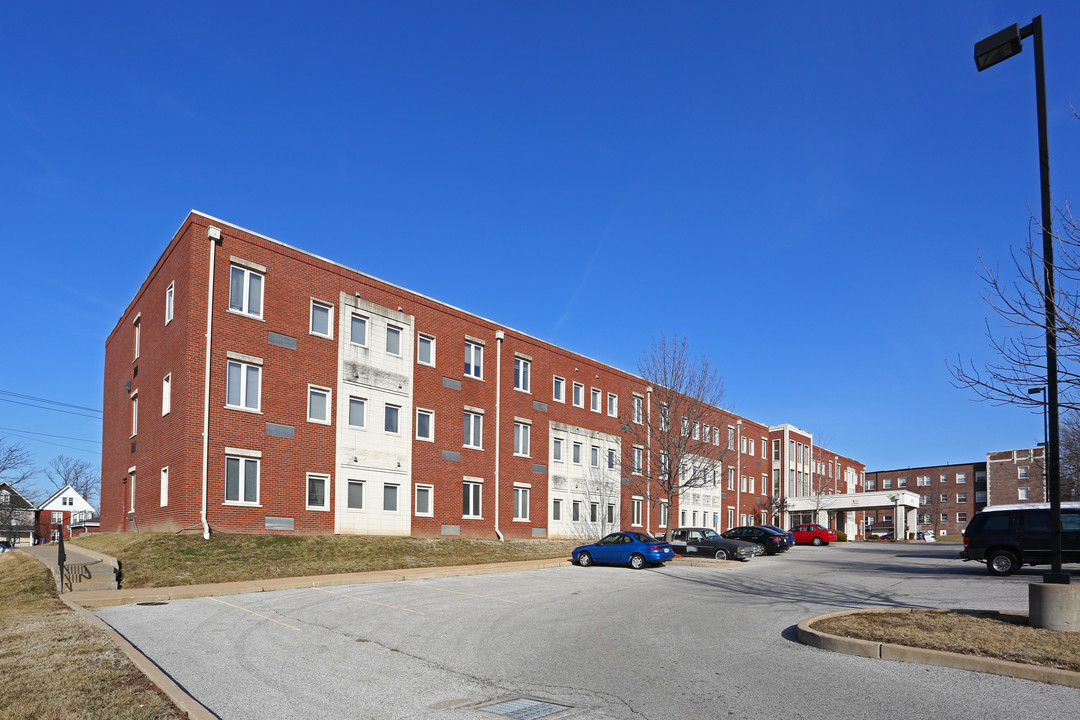 Leisure Living Community in St. Louis, MO - Foto de edificio