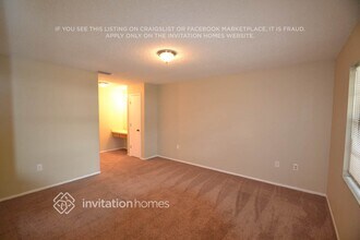 3240 Maiden Ln in Sarasota, FL - Foto de edificio - Building Photo