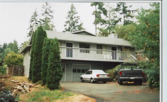7613-7615 200th St SW in Edmonds, WA - Foto de edificio
