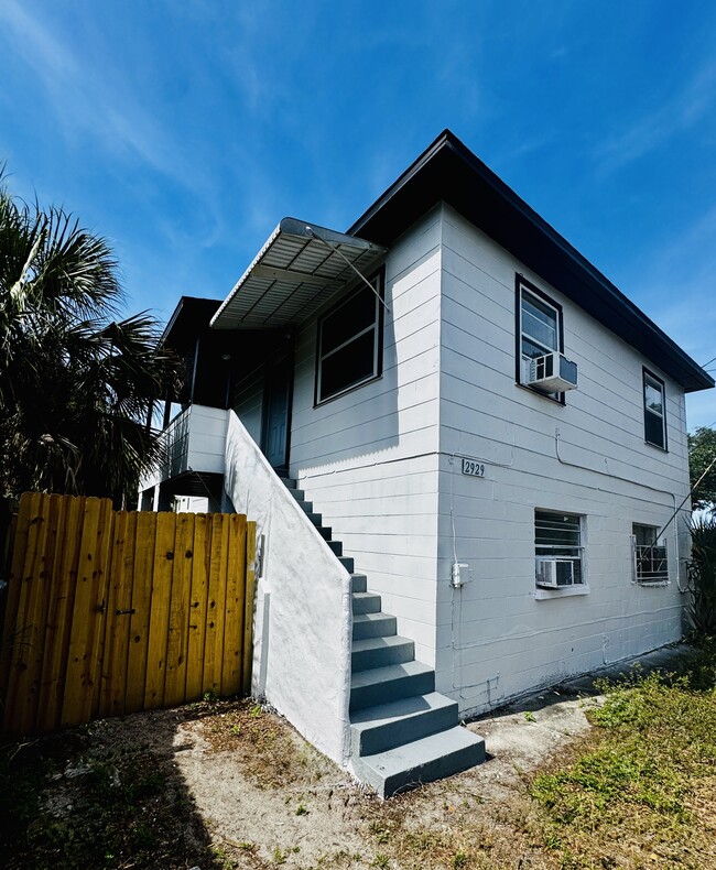 property at 2929 Fairfield Ave S