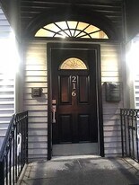 216 Dorchester St in Boston, MA - Building Photo