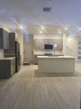 1683 SE 7th Ln in Homestead, FL - Building Photo - Building Photo