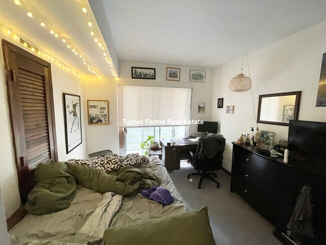 88 Sheridan St, Unit 3 in Boston, MA - Building Photo - Building Photo