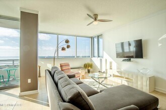 2060 Beach Blvd, Unit 1403 in Biloxi, MS - Building Photo - Building Photo