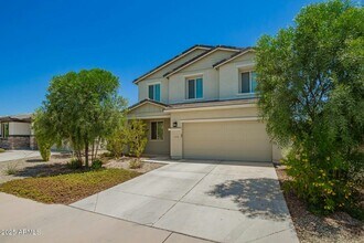 17871 W Via De Luna Dr in Surprise, AZ - Building Photo - Building Photo