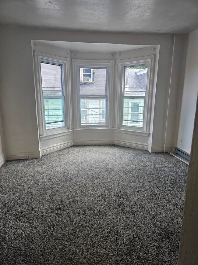 440 N Hall St, Unit 2