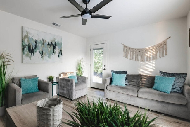 4804 Filey Cove