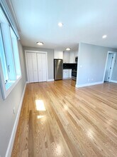 6 Silver St in Milford, CT - Building Photo - Building Photo