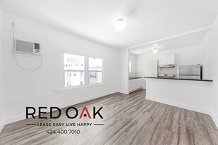 859 S New Hampshire Ave, Unit 207 in Los Angeles, CA - Building Photo