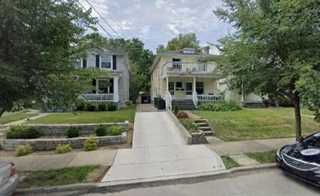 property at 2889 Markbreit Ave