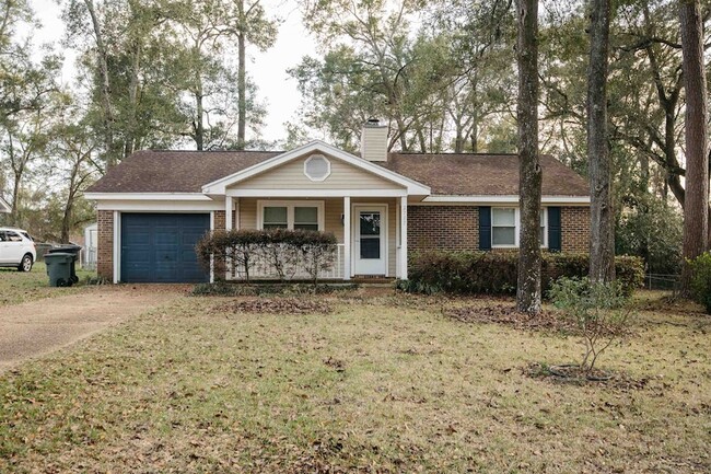 2717 Via Milano Ave, Unit 002 in Tallahassee, FL - Building Photo - Building Photo