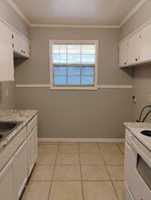 832 Holt Dr in Baton Rouge, LA - Foto de edificio - Building Photo