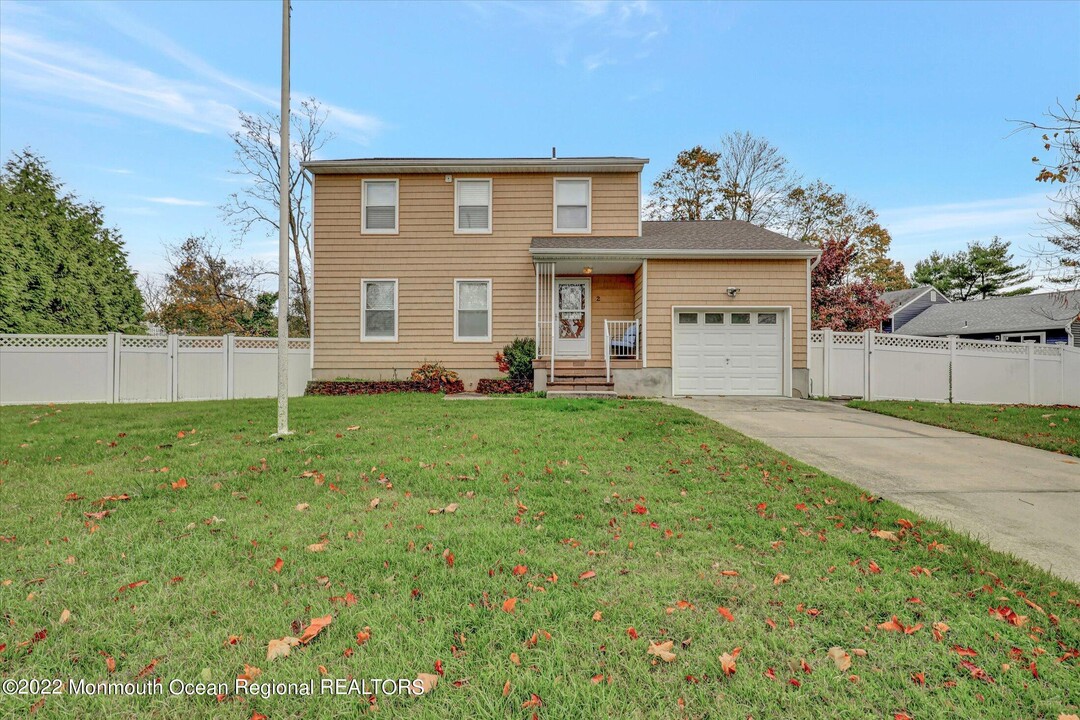 2 Foy Ln in Long Branch, NJ - Building Photo