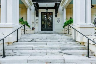 960 Government St in Mobile, AL - Building Photo - Building Photo