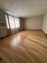 2718 Stenzel Ave in North Tonawanda, NY - Foto de edificio - Building Photo