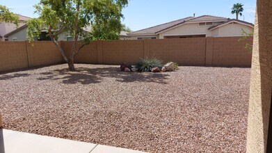 8763 W State Ave in Glendale, AZ - Building Photo - Building Photo