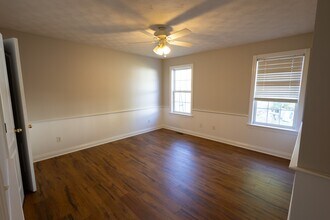 108 Springfield Blvd in Bowling Green, KY - Building Photo - Building Photo