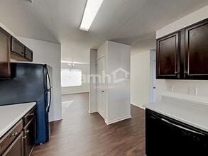 6236 Leslie Dr in Charlotte, NC - Building Photo - Building Photo