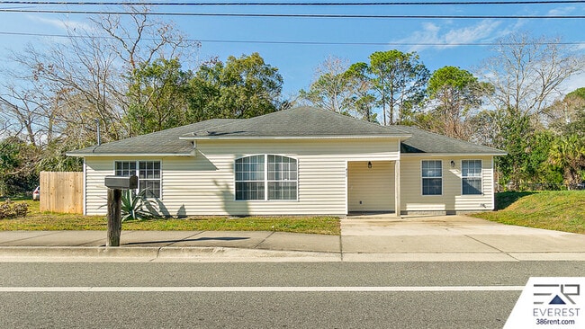 property at 411 S St Johns St