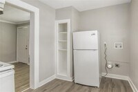 1401 Collier St photo'