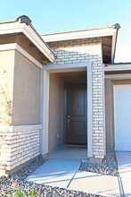 976 W Finch Dr in Queen Creek, AZ - Building Photo - Building Photo